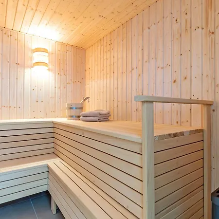 Wellness- Doppelhaushaelfte 